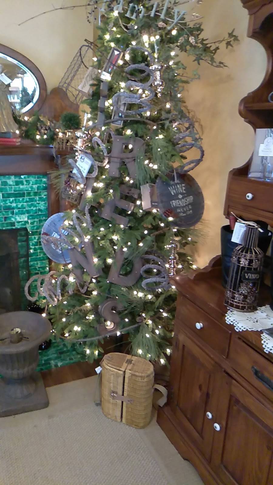 Flowers In the Attic | restaurant | 7505 Saltsburg Rd, Pittsburgh, PA 15235, USA | 4127982200 OR +1 412-798-2200