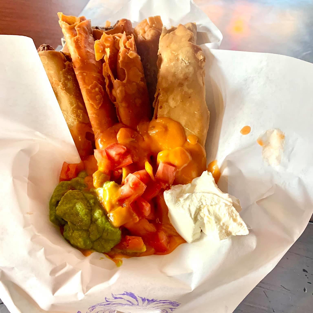 Lions Lair | restaurant | 205 W Riverside Ave, Spokane, WA 99201, USA | 5094565678 OR +1 509-456-5678