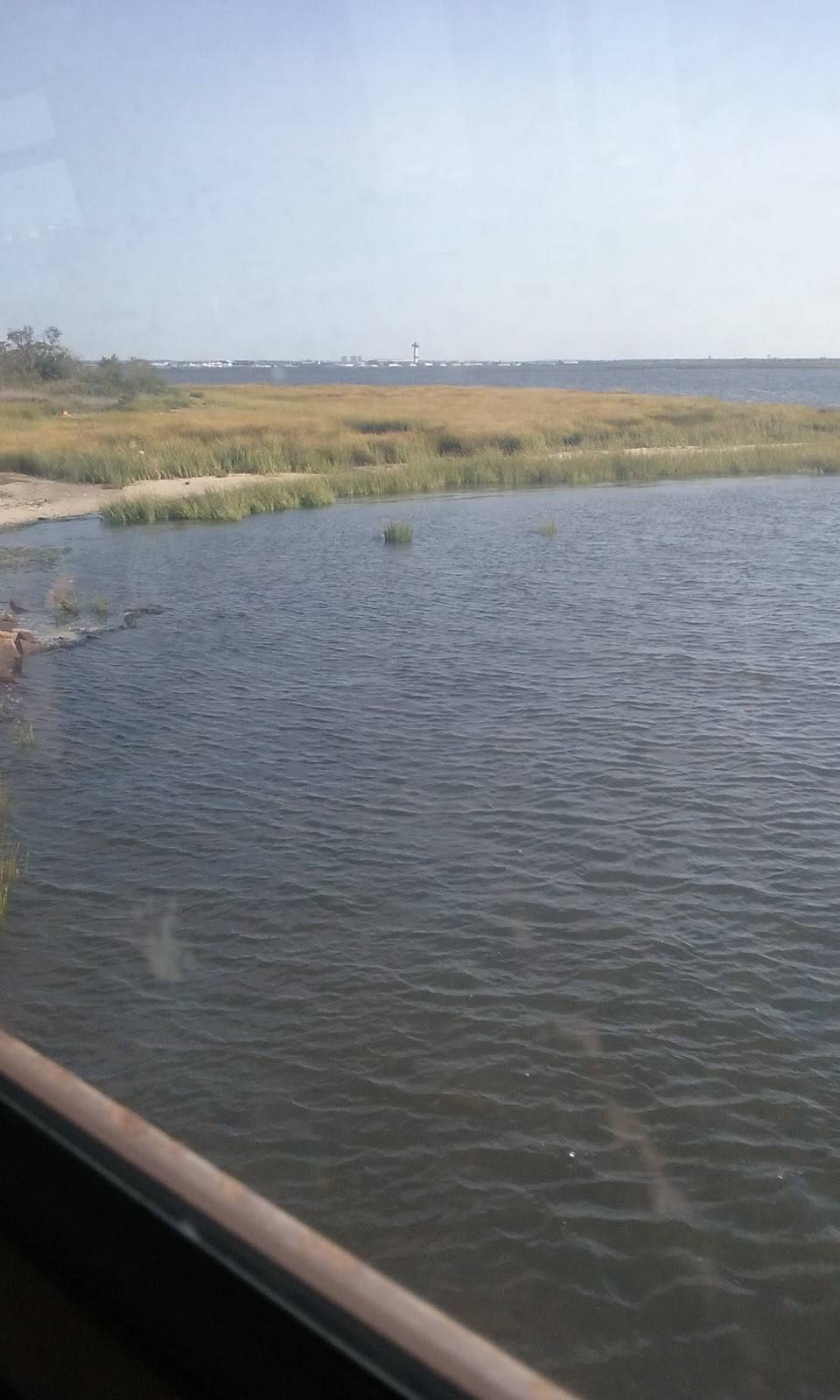 Aqua house japanses hibachi seafood | restaurant | 99 Van Brunt Rd, Broad Channel, NY 11693, USA | 7183182888 OR +1 718-318-2888