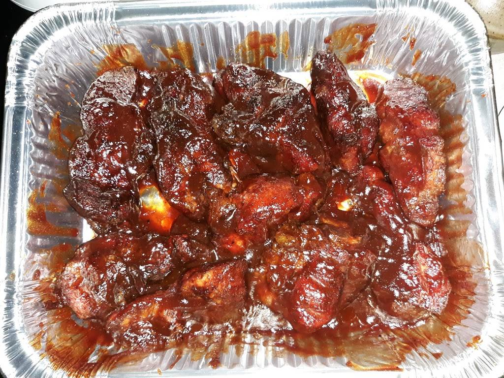 Sweet swine bbq and catering | restaurant | 102 E Broadway Blvd Suite C, Jefferson City, TN 37760, USA | 8656044489 OR +1 865-604-4489