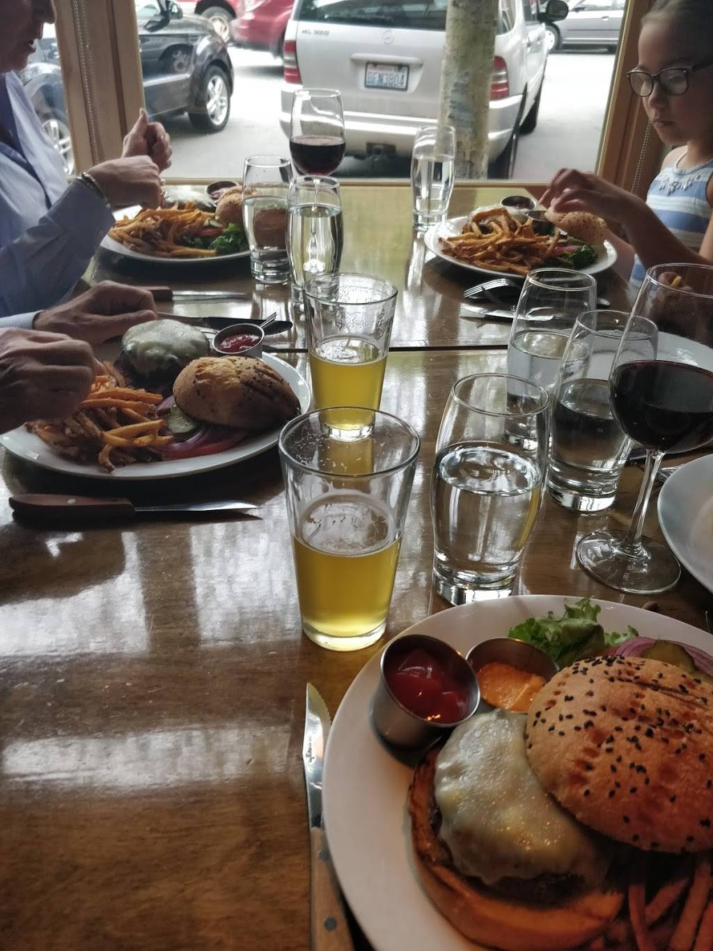 Betty | restaurant | 1507 Queen Anne Ave N, Seattle, WA 98109, USA | 2063523773 OR +1 206-352-3773