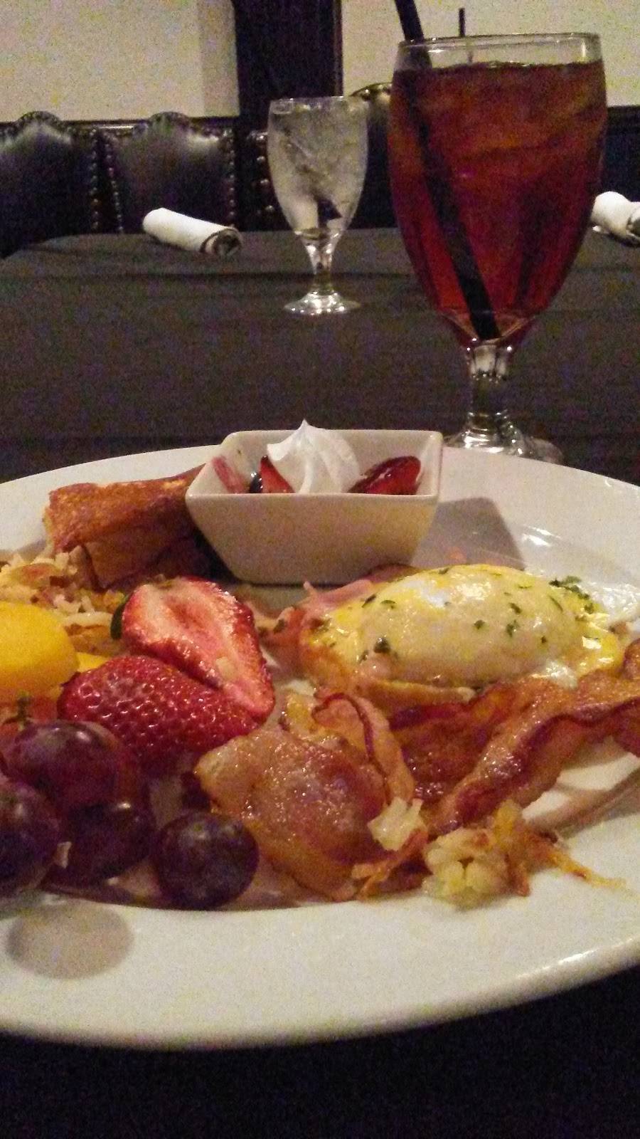 Scotch & Sirloin | restaurant | 5325 E Kellogg Dr, Wichita, KS 67218, USA | 3166858701 OR +1 316-685-8701