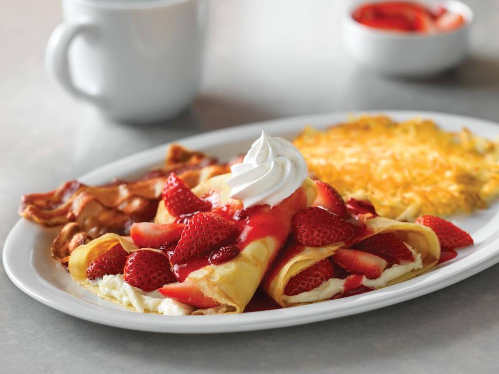 Village Inn | bakery | 2525 S 180th St, Omaha, NE 68130, USA | 4023330434 OR +1 402-333-0434