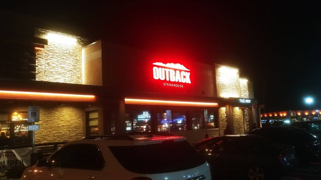Outback Steakhouse | restaurant | Brookfield, WI 53005, USA | 2627969580 OR +1 262-796-9580