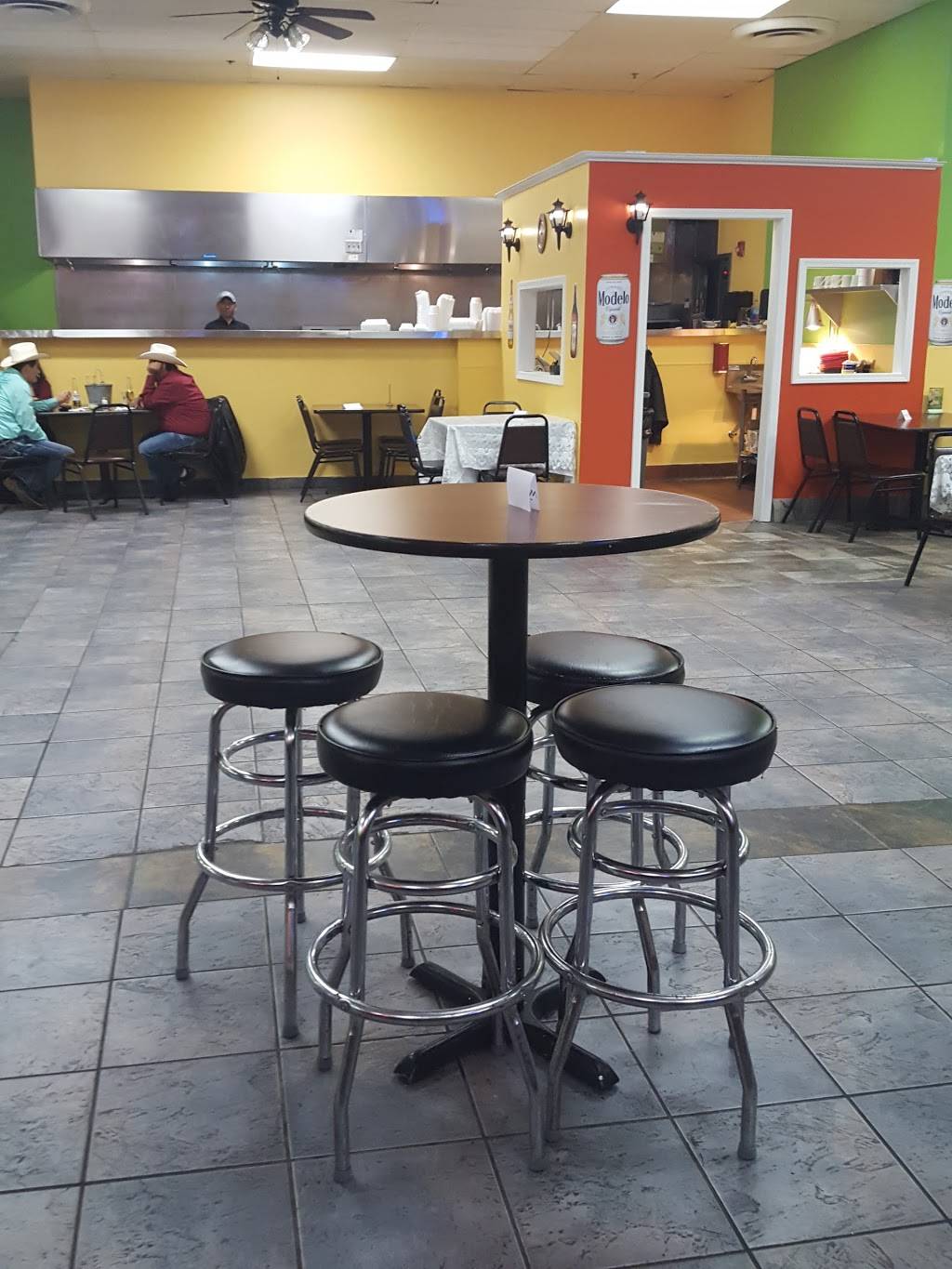 El Patron 64 Bar & Grill | restaurant | 623 W North Ave, Villa Park, IL 60181, USA | 6302791515 OR +1 630-279-1515