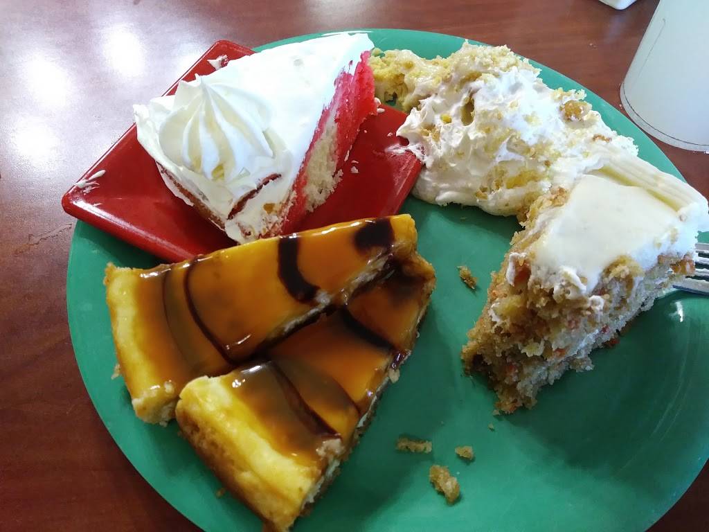 Golden Corral Buffet & Grill | meal takeaway | 381 Brookview Ln, Bolingbrook, IL 60440, USA | 6307711777 OR +1 630-771-1777