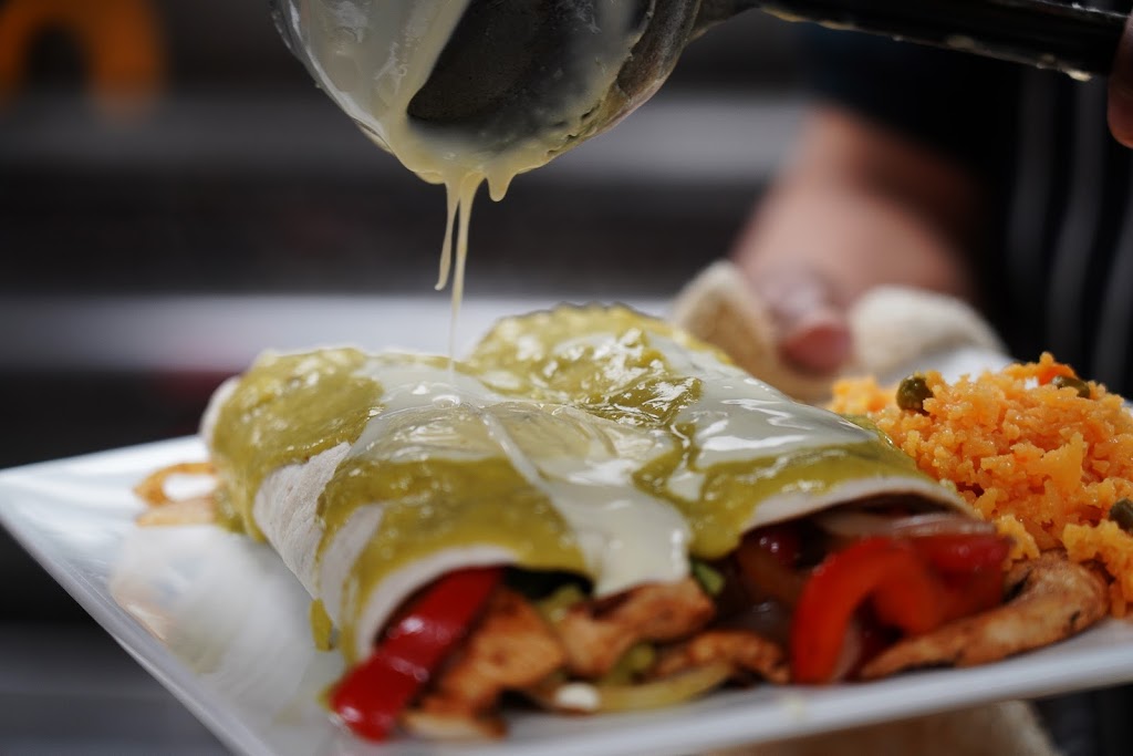 Fiesta Maya Mexican Grill | restaurant | 200 Pencader Plaza, Newark, DE 19711, USA | 3027813017 OR +1 302-781-3017