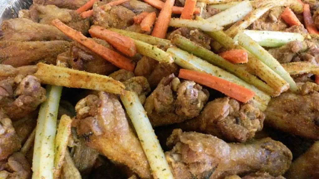 Crumpys Hot Wings | restaurant | 1671 S 3rd St, Memphis, TN 38106, USA | 9015125552 OR +1 901-512-5552