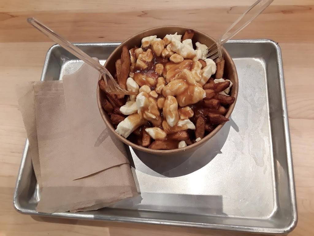 CHIZ | restaurant | 5401 Boulevard des Galeries, Québec, QC G2K 1N4, Canada | 4184407107 OR +1 418-440-7107