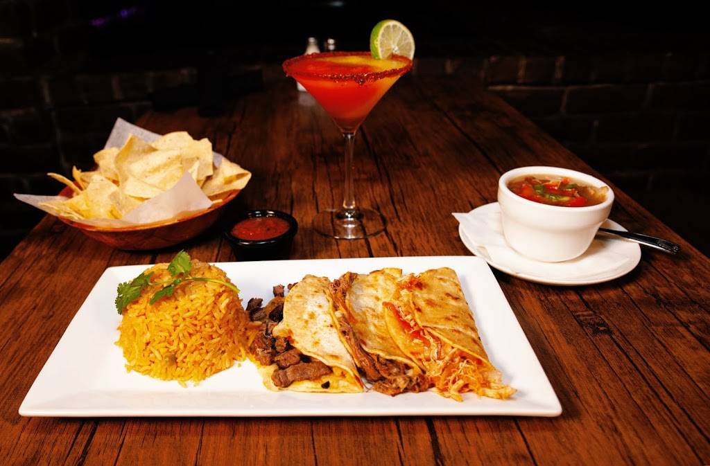Las Flamas Mexican Kitchen | restaurant | 13937 N Central Expy, Dallas, TX 75243, USA | 2144915379 OR +1 214-491-5379
