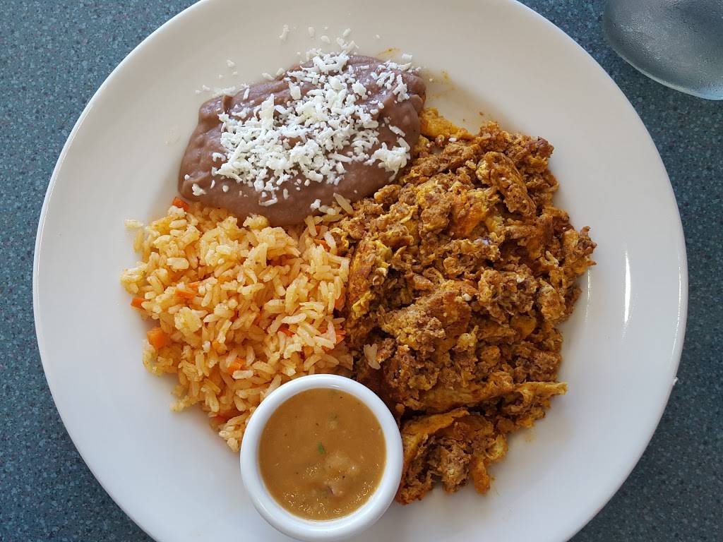 El New Chapala Restaurant | restaurant | 3537 E 106th St, Chicago, IL 60617, USA | 7739027829 OR +1 773-902-7829