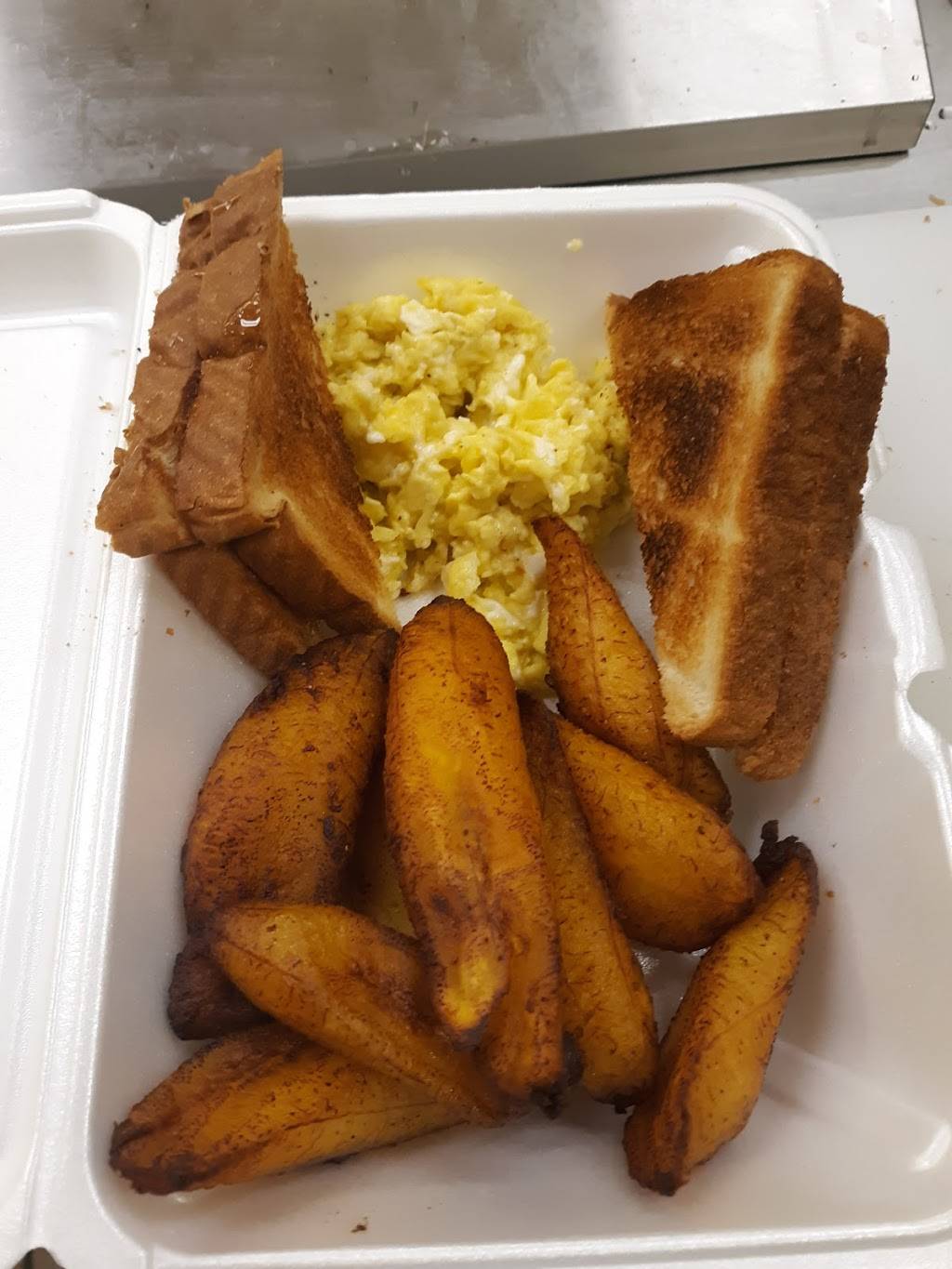 Cuba Havana | restaurant | 2440 Riverfront Center, Amsterdam, NY 12010, USA | 5182122679 OR +1 518-212-2679