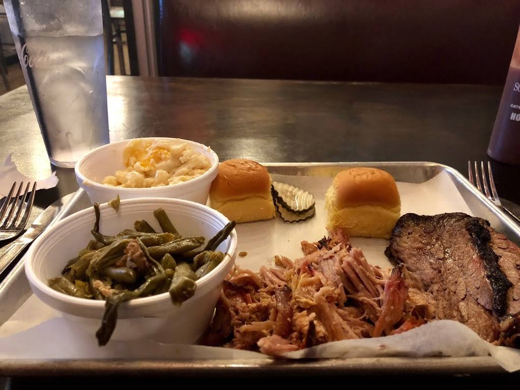 Southern Roots Smokehouse | restaurant | 1083 E Montague Ave, North Charleston, SC 29405, USA | 8438054147 OR +1 843-805-4147