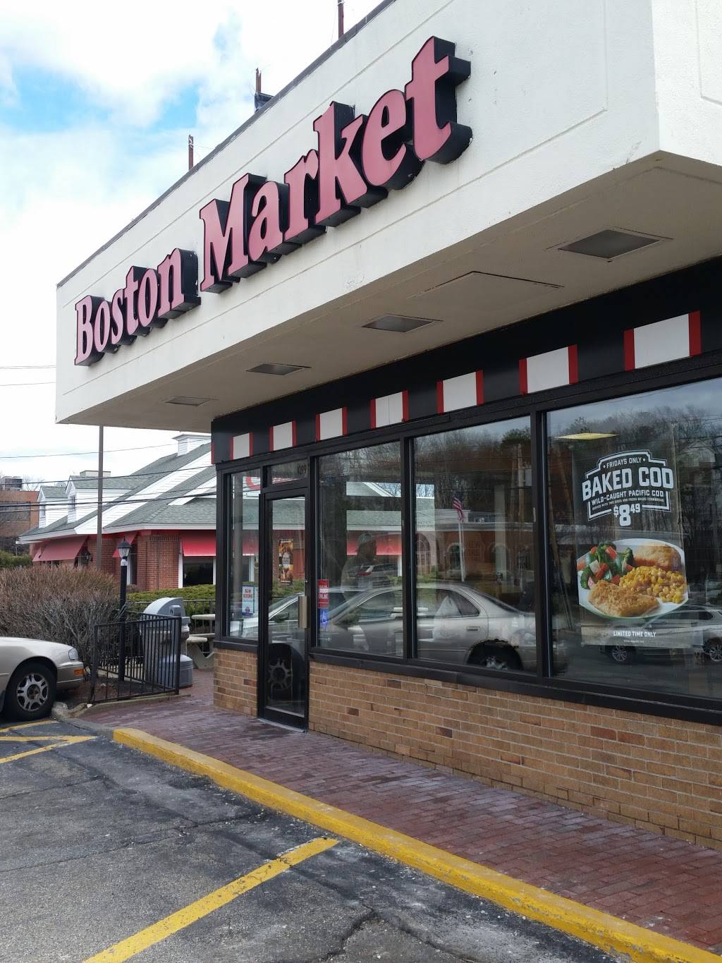 Boston Market | restaurant | 1099 Lexington St, Waltham, MA 02452, USA | 7816473600 OR +1 781-647-3600