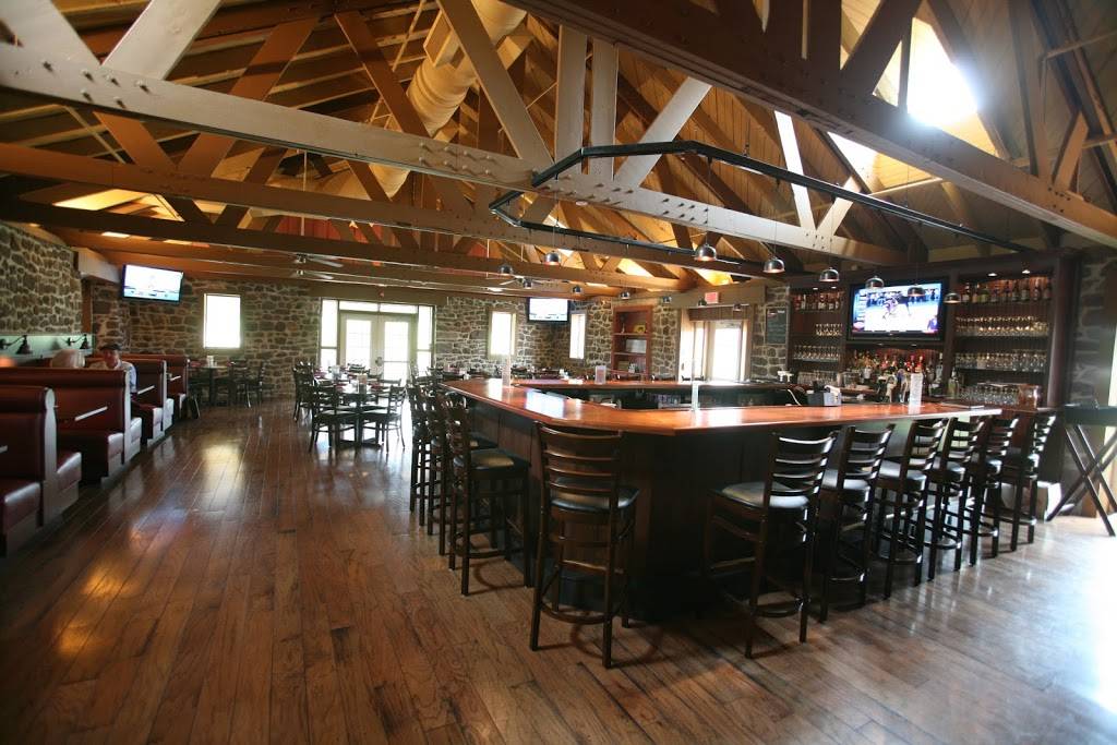 Spring Hollow Golf Club | restaurant | 3350 Schuylkill Rd, Spring City, PA 19475, USA | 6109485566 OR +1 610-948-5566