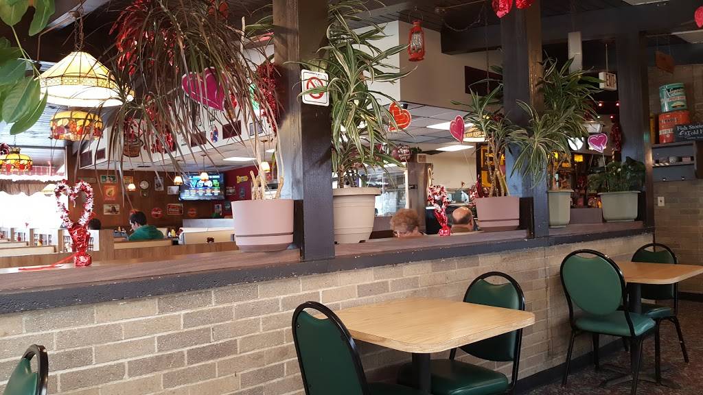 Red Apple Restaurant | restaurant | 32711 Michigan Ave, Wayne, MI 48184, USA | 7347224100 OR +1 734-722-4100