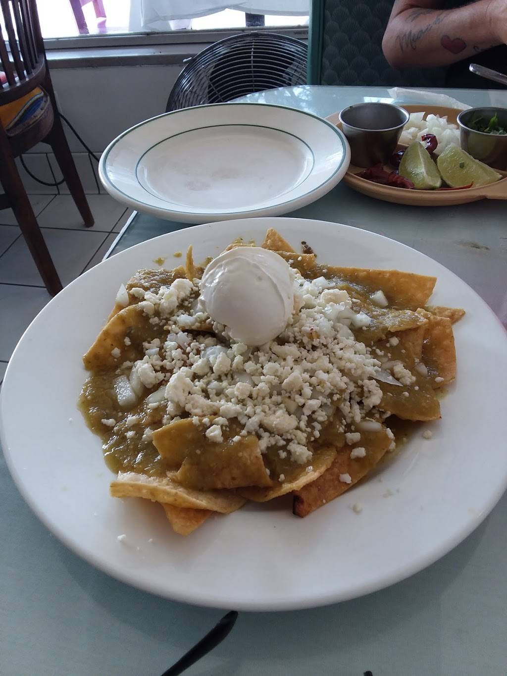 Calimex Restaurant | restaurant | 2217 Artesia Boulevard, Redondo Beach, CA 90278, USA | 3103704374 OR +1 310-370-4374