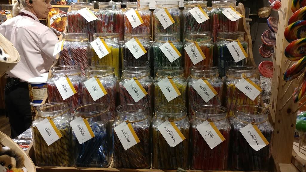 Cracker Barrel Old Country Store | restaurant | 1475 SW 8th St, Boynton Beach, FL 33426, USA | 5617366001 OR +1 561-736-6001