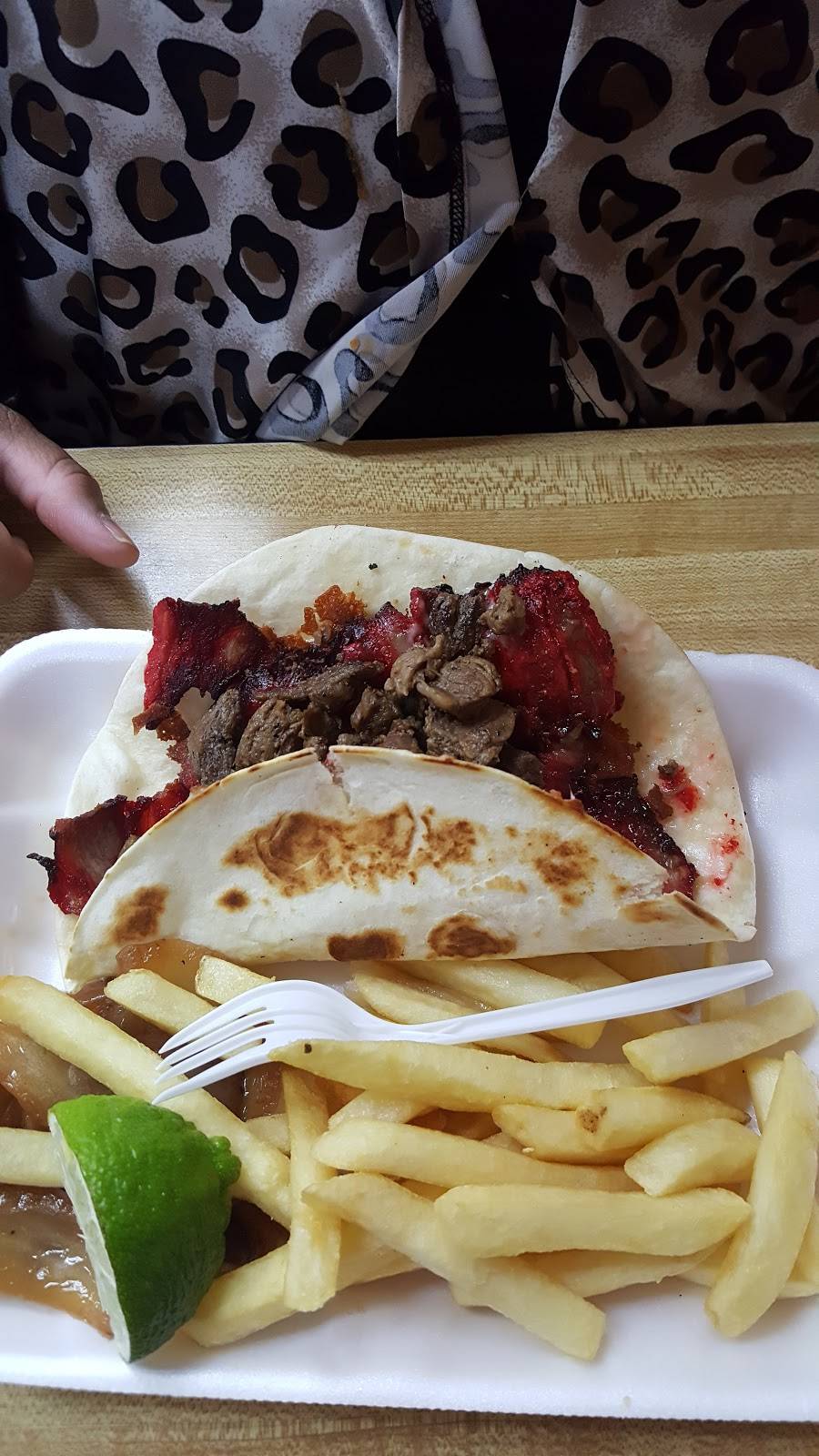 Carnitas La Cotorra | restaurant | 2031 S Buckner Blvd, Dallas, TX 75217, USA | 2143918988 OR +1 214-391-8988