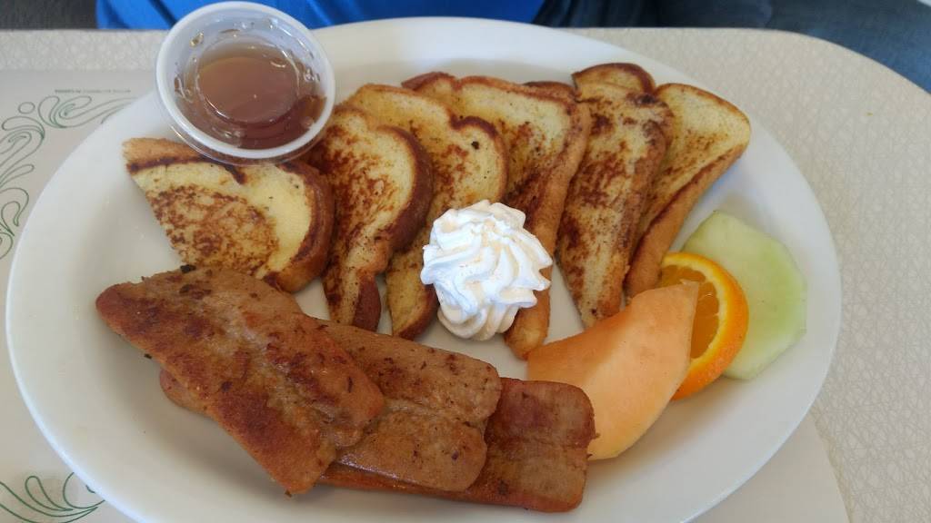 Resto Bar Le Quebecois | restaurant | 1087 Rue Saint-Louis, Gatineau, QC J8T 2R9, Canada | 8192460909 OR +1 819-246-0909