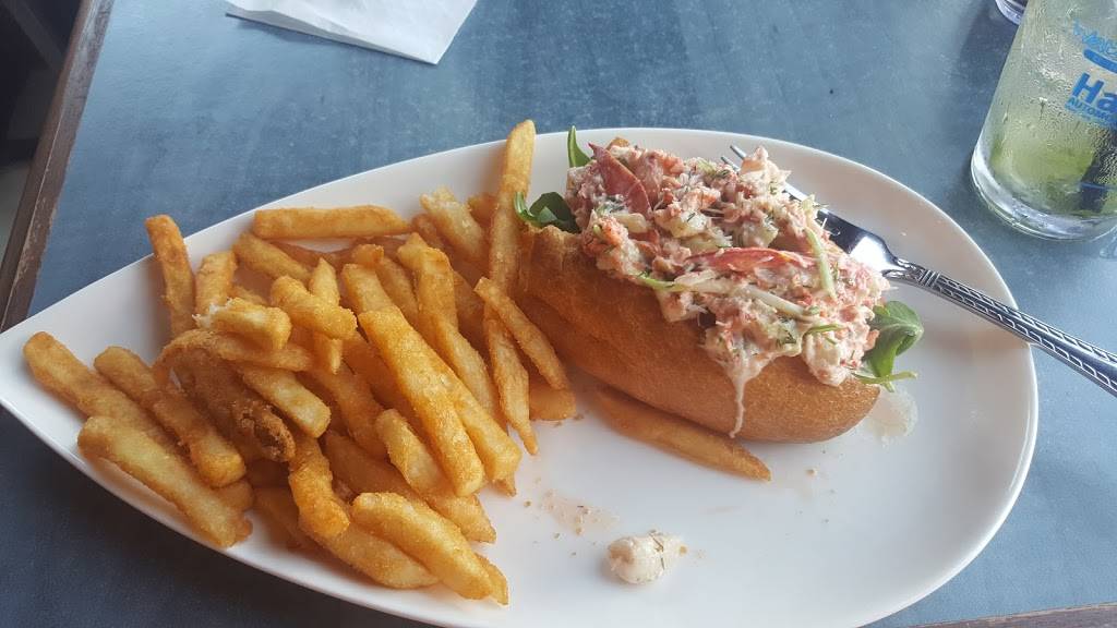 Riverwalk Restaurant | restaurant | 323 Water Street A-1, Yorktown, VA 23690, USA | 7578751522 OR +1 757-875-1522