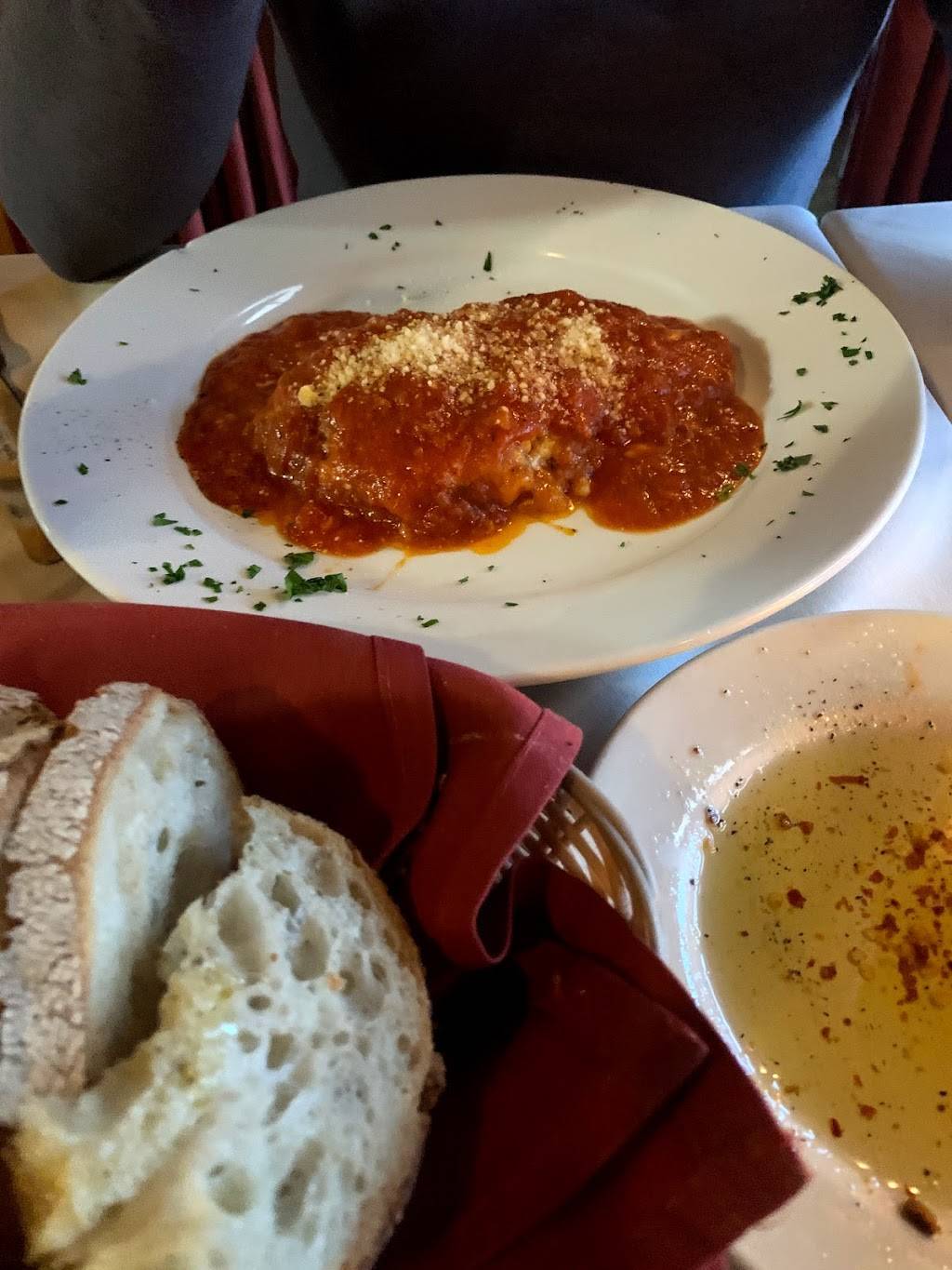 Tuscany Tavern | restaurant | 294 Court St, Plymouth, MA 02360, USA | 5087479291 OR +1 508-747-9291