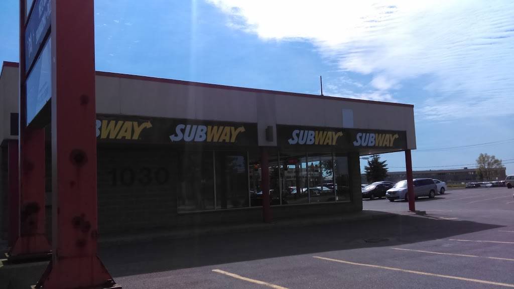 Subway | restaurant | 1-1030 Boulevard Saint-Joseph, Gatineau, QC J8Z 1T3, Canada | 8197778588 OR +1 819-777-8588