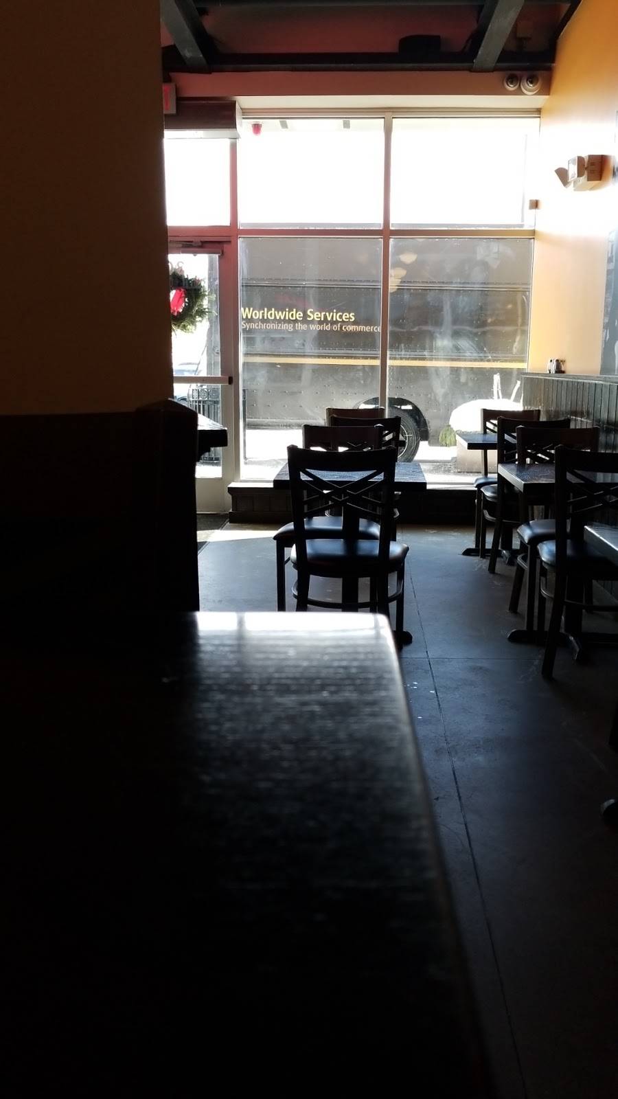 Comellas | restaurant | 1 Boylston St, Chestnut Hill, MA 02467, USA | 6172782400 OR +1 617-278-2400