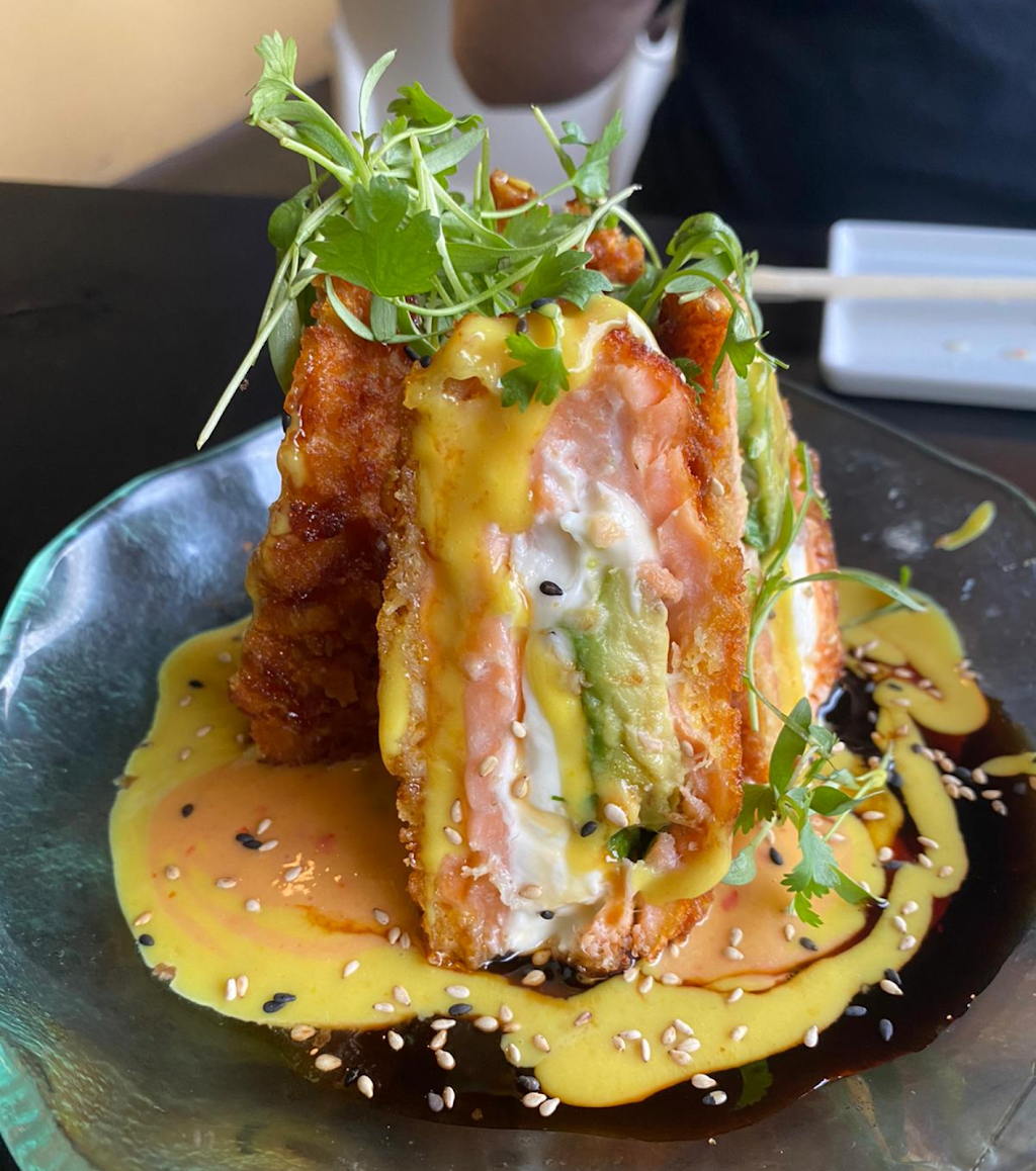 Sushi Club 305 | restaurant | 2475 NW 95th Ave STE 7, Doral, FL 33172, USA | 7866145859 OR +1 786-614-5859