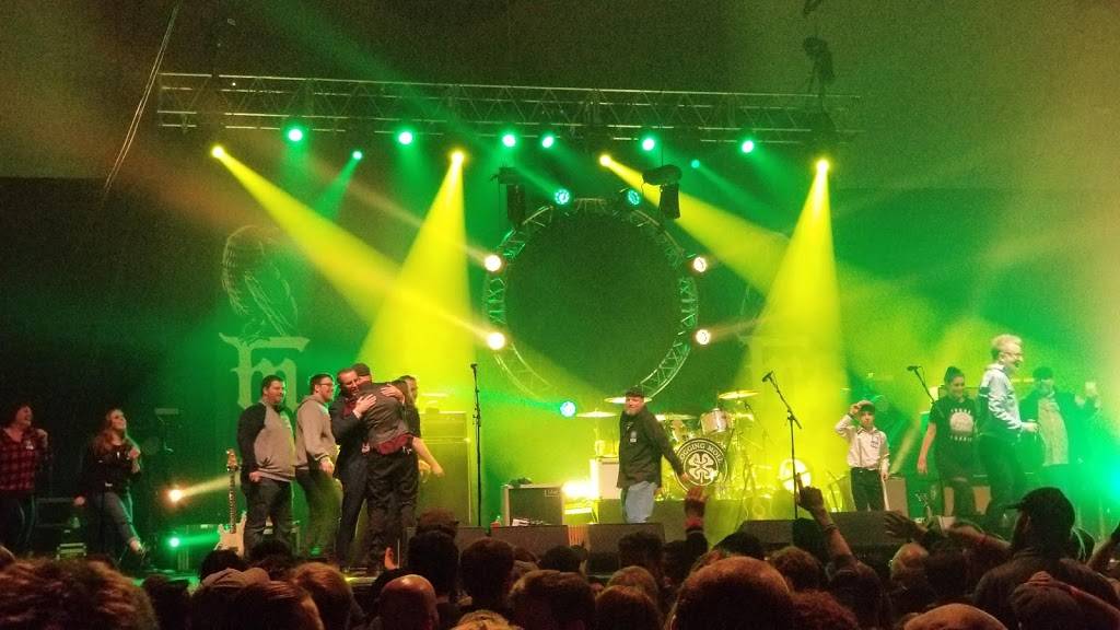 Rochester Main Street Armory | restaurant | 900 E Main St, Rochester, NY 14605, USA | 5852323221 OR +1 585-232-3221