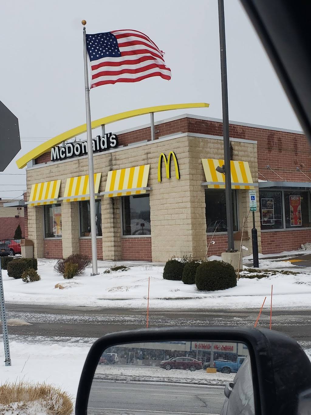 McDonalds | cafe | 6500 Brockport Spencerport Rd, Brockport, NY 14420, USA | 5856372350 OR +1 585-637-2350