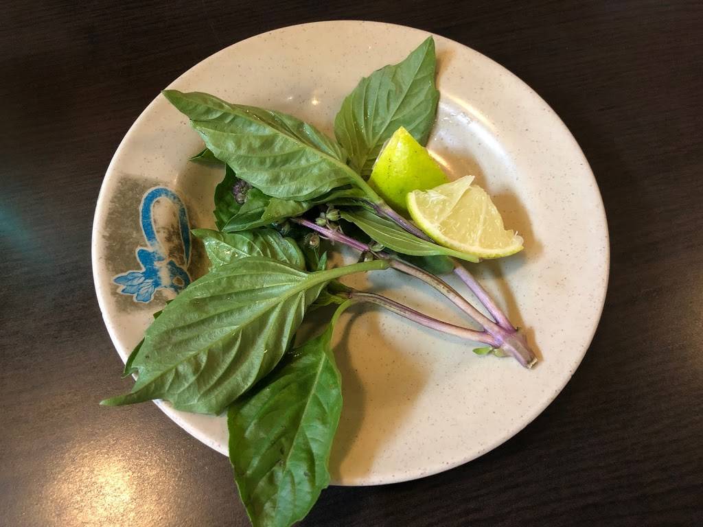 Green Lemon Grass | restaurant | 9425 Leslie St, Richmond Hill, ON L4B 3N7, Canada | 9055085328 OR +1 905-508-5328