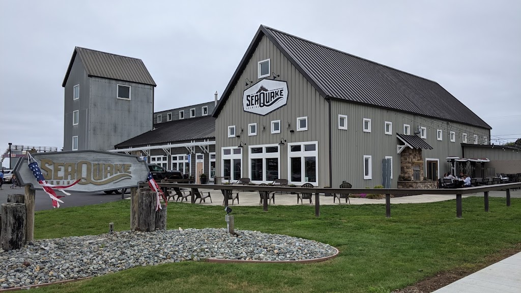 SeaQuake Brewing | restaurant | 400 Front St, Crescent City, CA 95531, USA | 7074654444 OR +1 707-465-4444