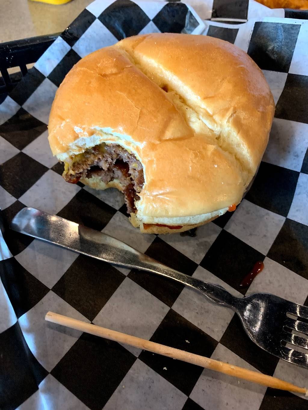 Burger State | restaurant | 8920 Wornall Rd, Kansas City, MO 64114, USA | 8162148551 OR +1 816-214-8551