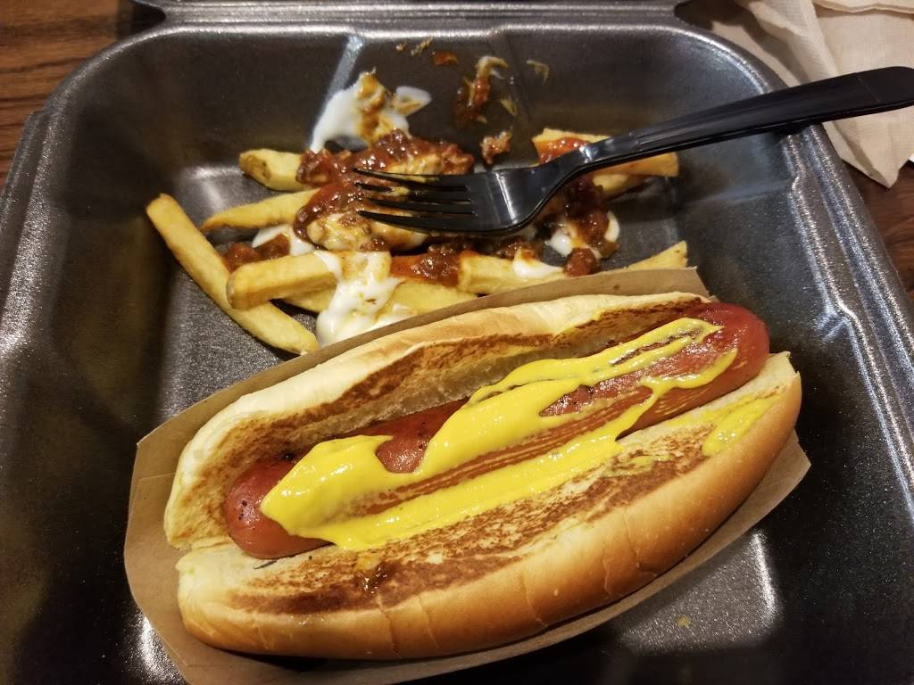 Cheeseburger Bobbys | restaurant | 2295 Towne Lake Pkwy, Woodstock, GA 30189, USA | 6784943200 OR +1 678-494-3200