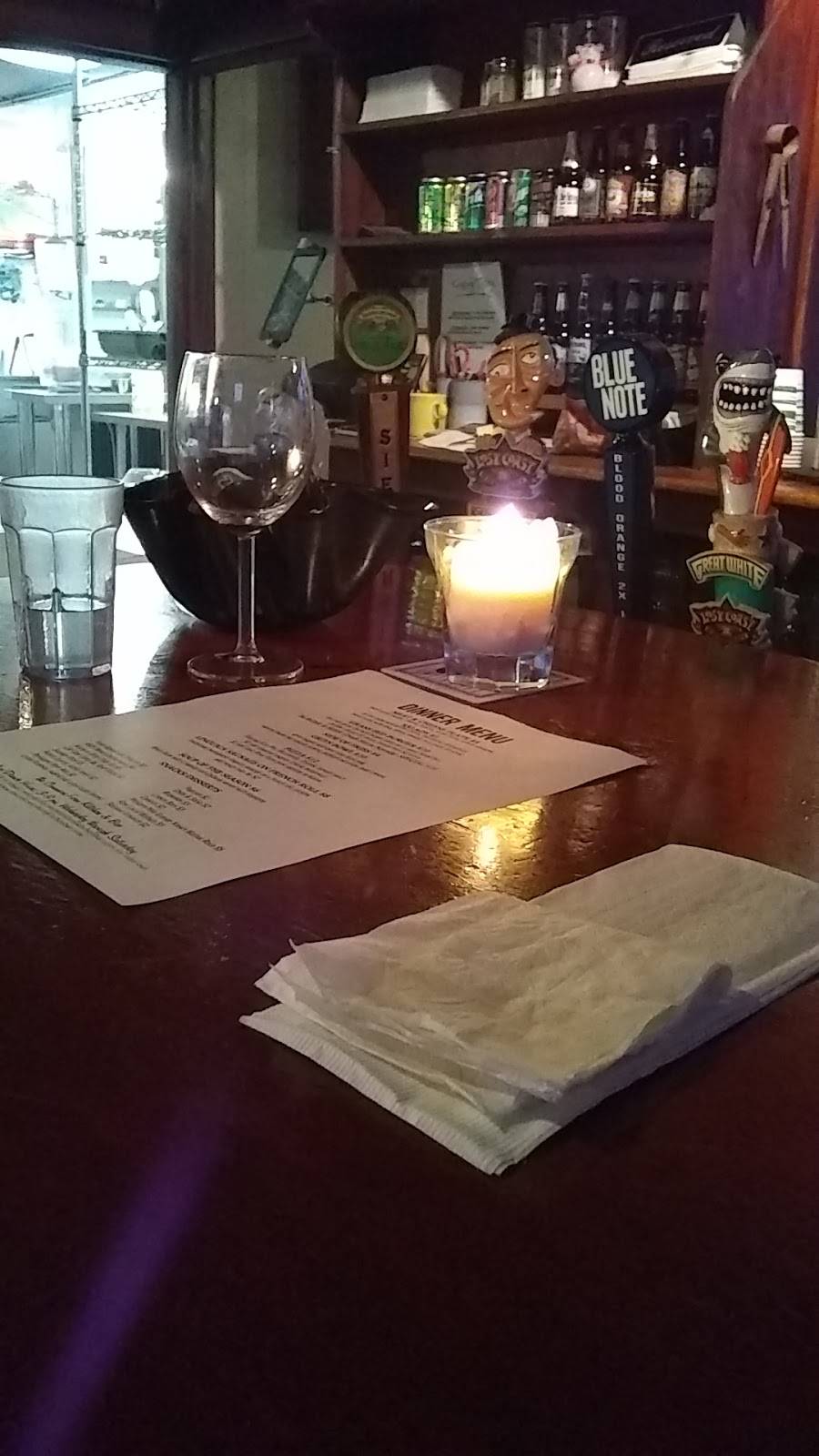 The Commons Farm Kitchen & Bar | restaurant | 7624 CA-16, Guinda, CA 95637, USA | 5307960758 OR +1 530-796-0758