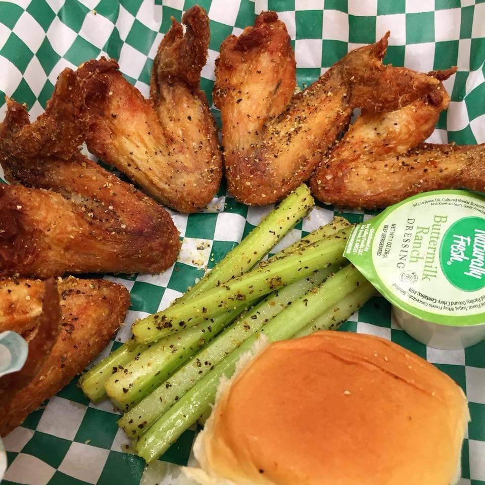 These Damn Wings | restaurant | 2711 Lamar Ave, Memphis, TN 38114, USA | 9013056118 OR +1 901-305-6118