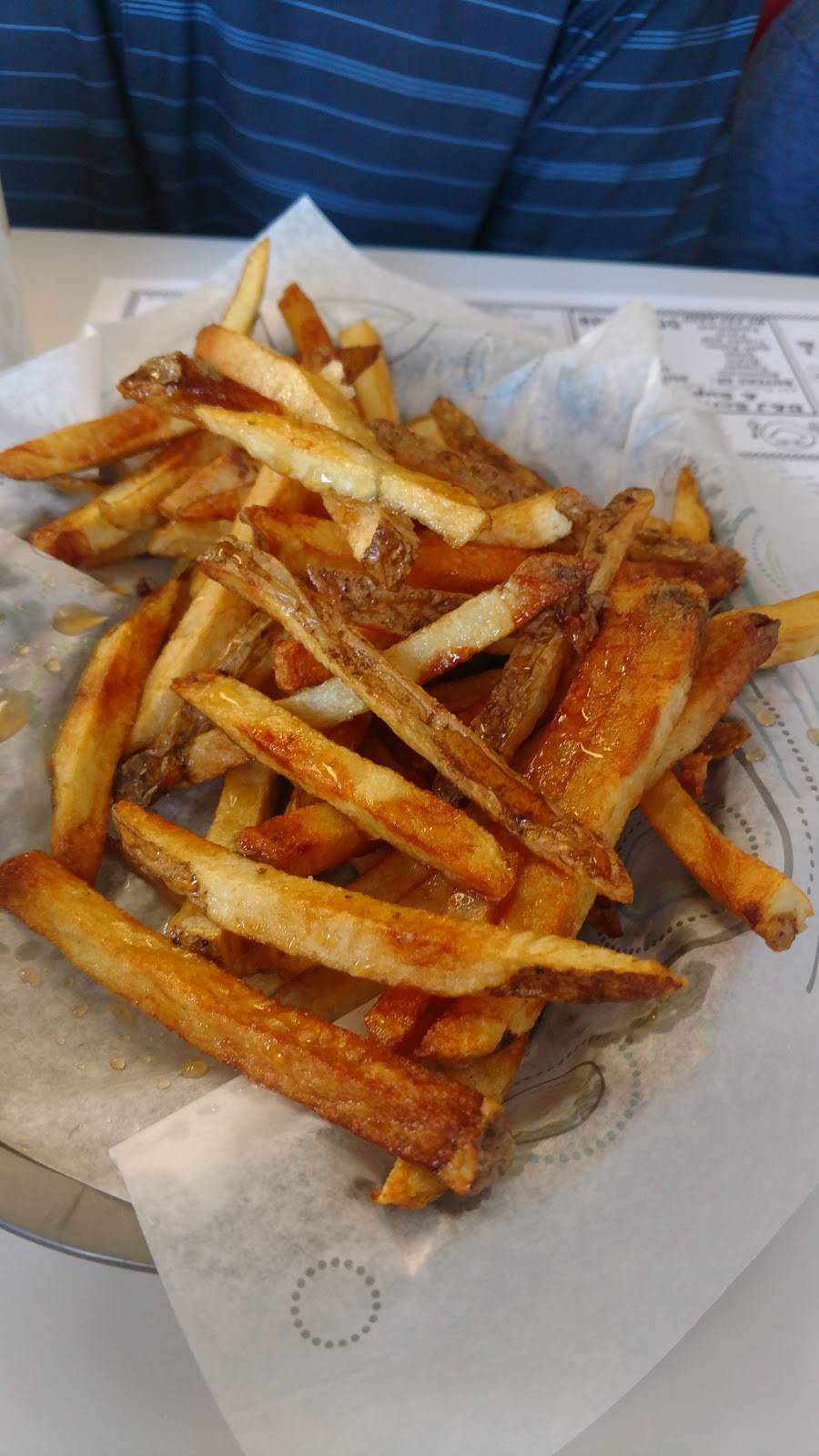 Rockn Robin Diner | restaurant | 1010 Scioto St, Urbana, OH 43078, USA | 9374847625 OR +1 937-484-7625