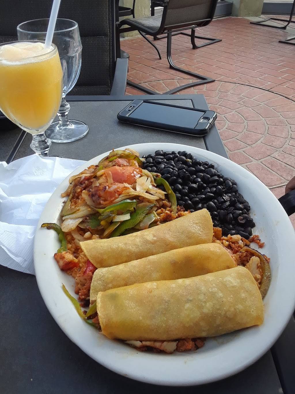 Toro Loco | restaurant | 1601 N Cunningham Ave, Urbana, IL 61802, USA | 2173447855 OR +1 217-344-7855