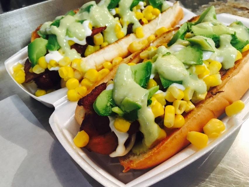 Wichos Mexican Deli | meal takeaway | 1110 N Zarzamora St, San Antonio, TX 78207, USA | 2103967539 OR +1 210-396-7539