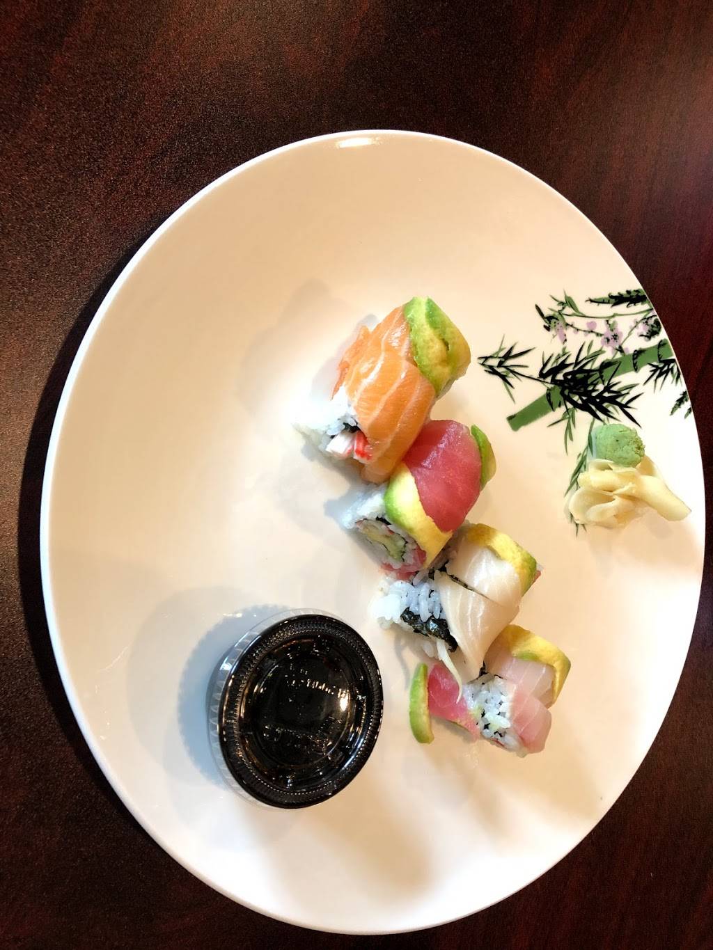 Yamato Sushi & Hibachi Express | restaurant | 927 N Green St, Brownsburg, IN 46112, USA | 3177932702 OR +1 317-793-2702