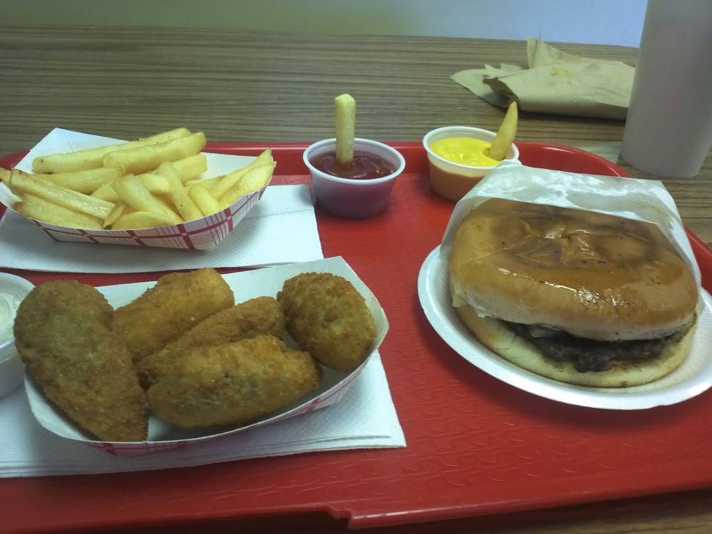 Calvins Hamburger Haven | restaurant | 1929 S Seneca St, Wichita, KS 67213, USA | 3162693800 OR +1 316-269-3800