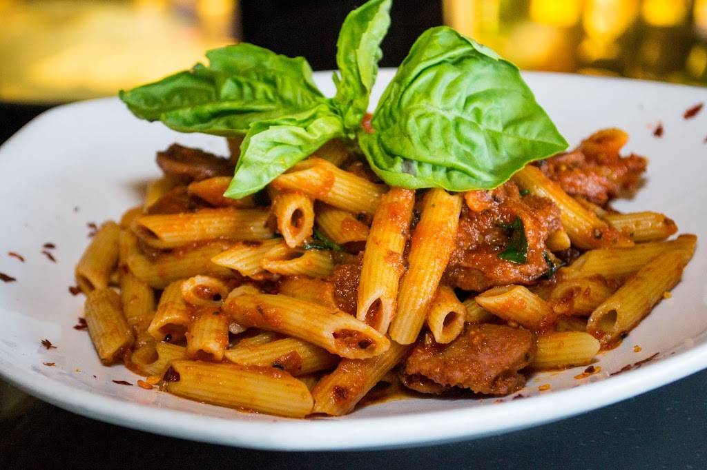 Que Pasta Italia | restaurant | 5205 Warner Ave, Huntington Beach, CA 92649, USA | 7148408730 OR +1 714-840-8730