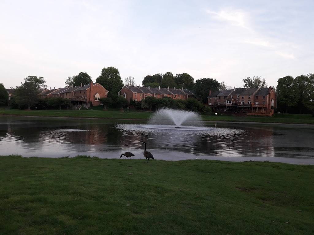 Penderbrook Golf Club | restaurant | 2603, 3700 Golf Trail Ln, Fairfax, VA 22033, USA | 7033853700 OR +1 703-385-3700