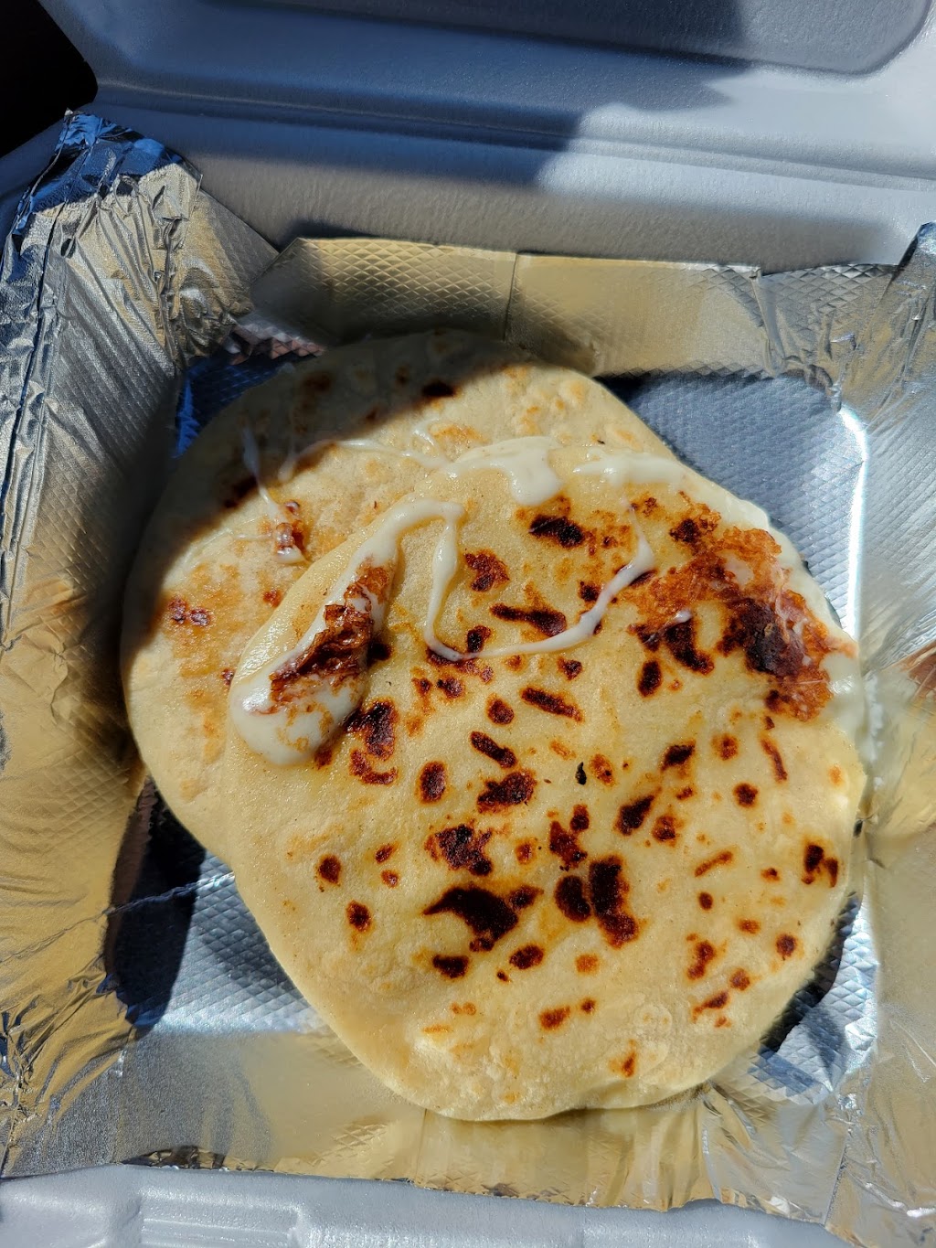 Pupuseria Lily LLC | restaurant | 13675 Huron St, Broomfield, CO 80023, USA | 7202367608 OR +1 720-236-7608