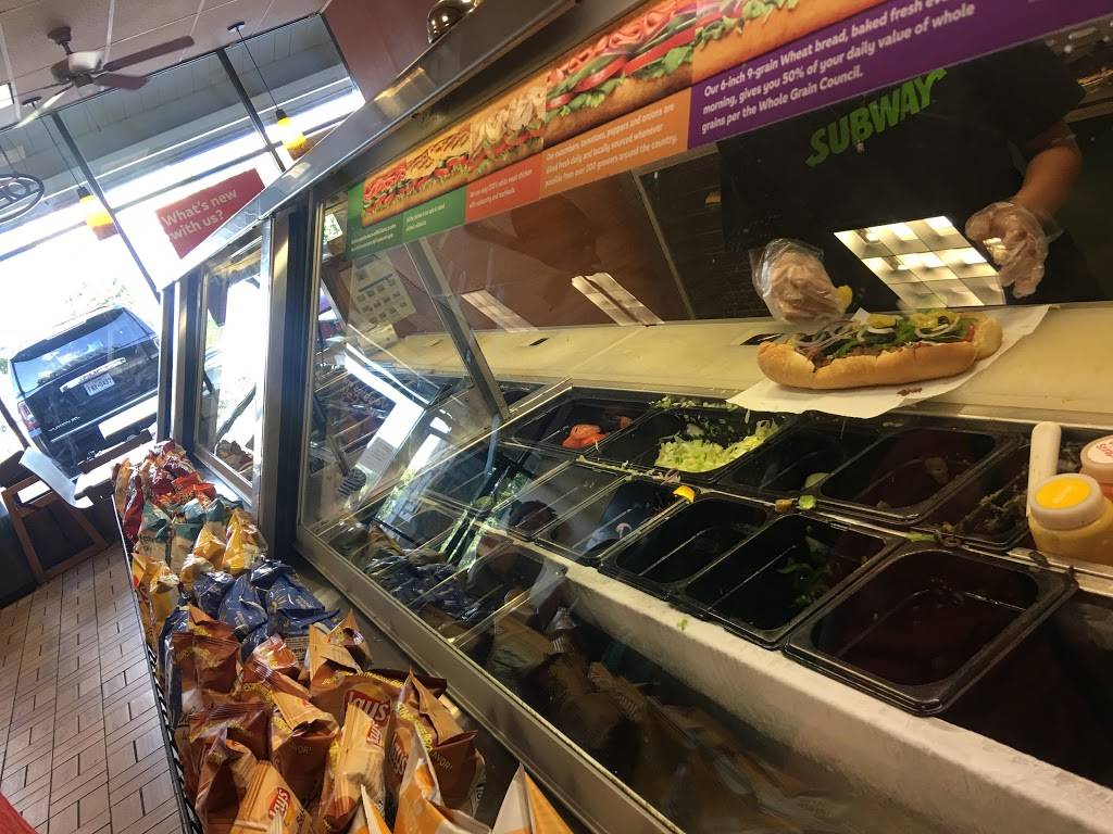 Subway Restaurants | restaurant | 6705 US-290 E609, Austin, TX 78735, USA | 5126403835 OR +1 512-640-3835