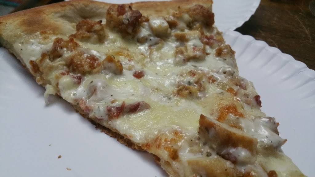 Michelinos Pizzeria | restaurant | 809 NY-208, Monroe, NY 10950, USA | 8457837181 OR +1 845-783-7181