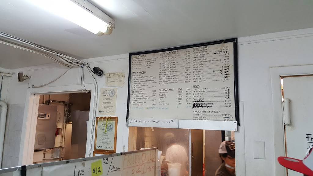 Bay Seafood | restaurant | 1304 E Princess Anne Rd, Norfolk, VA 23504, USA | 7576271200 OR +1 757-627-1200