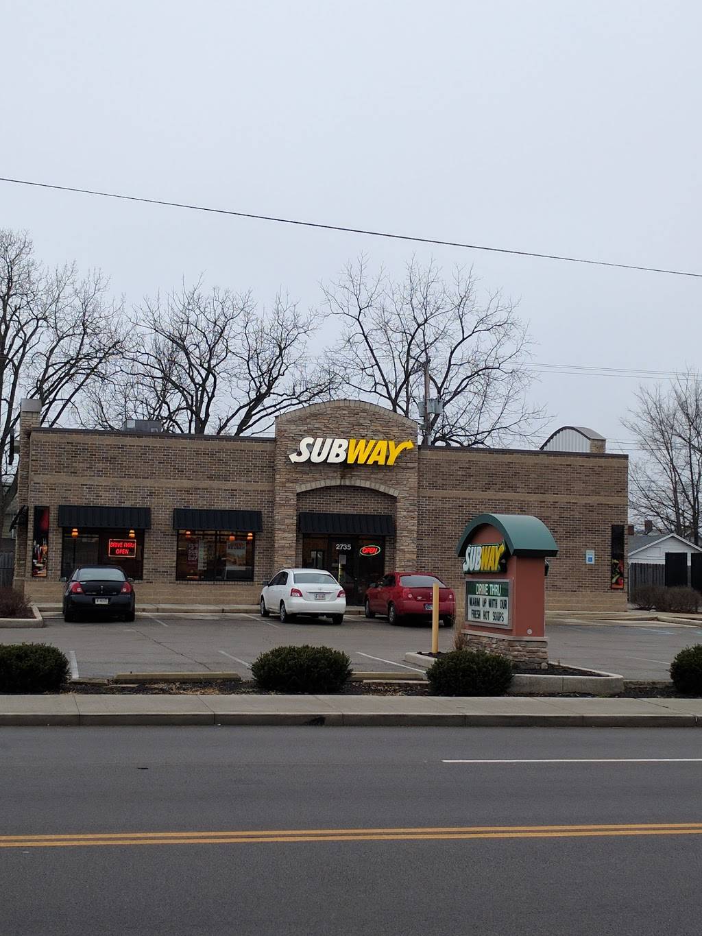 Subway | restaurant | 2715 S Madison St, Muncie, IN 47302, USA | 7652820444 OR +1 765-282-0444