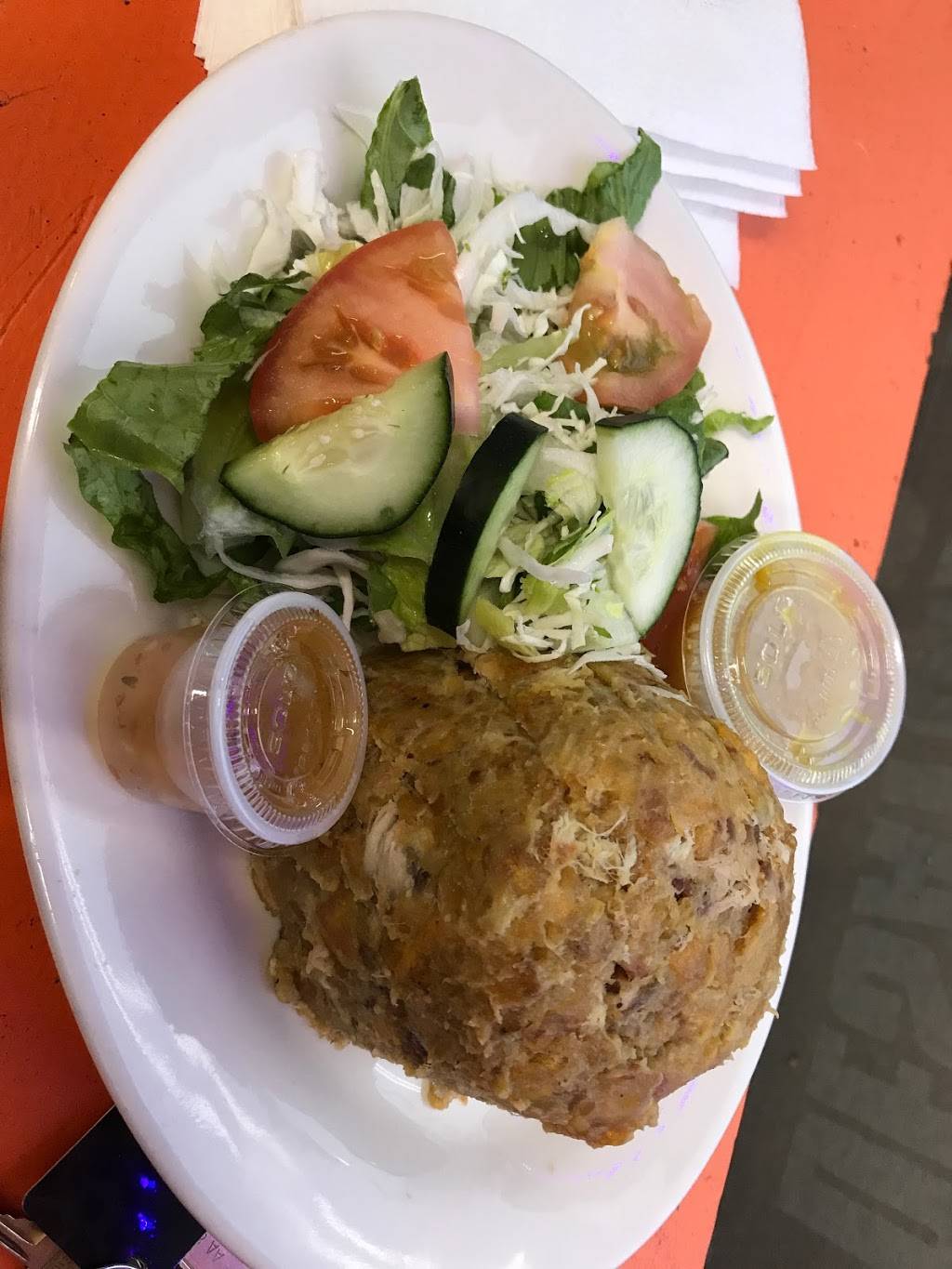 Santo Domingo Restaurant | restaurant | 3604, 179 Washington St, Dorchester, MA 02121, USA | 6172827788 OR +1 617-282-7788